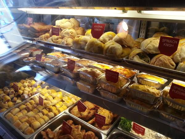 Inside the Lido Beach Kosher Deli