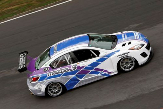 Garage Van Herck 20B Mazda 3 Race car